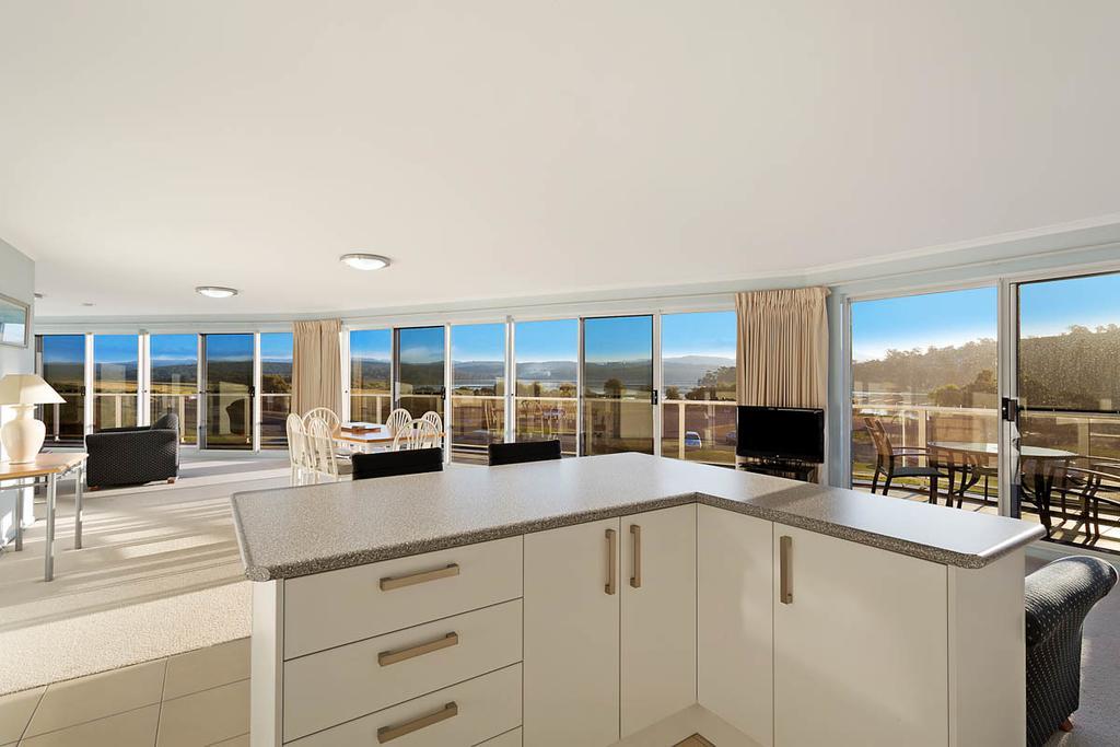 Waterview Luxury Apartments Merimbula Room photo
